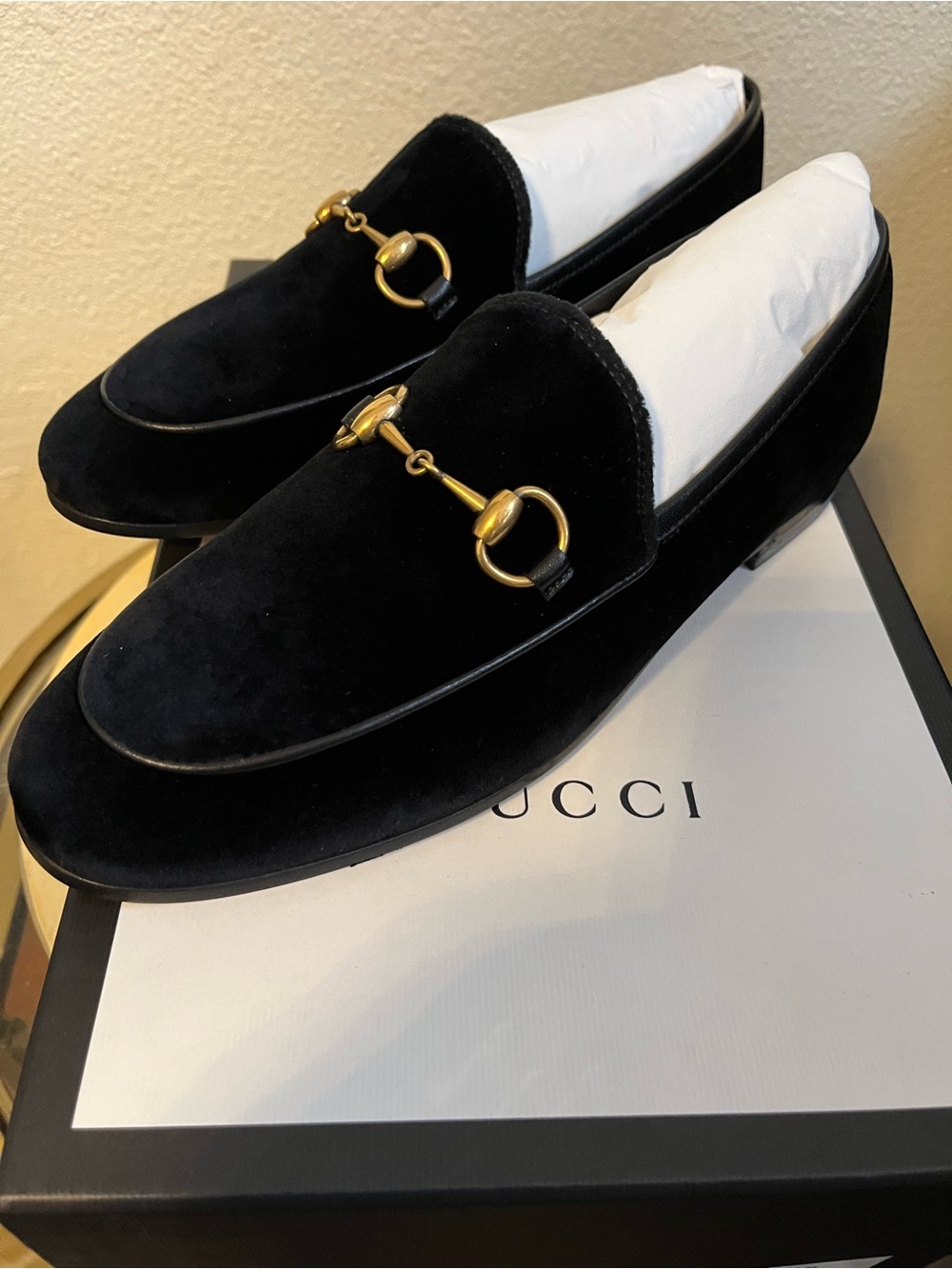 Gucci Jordaan Black Velvet Horsebit Loafers Authentic Size 35.5 New